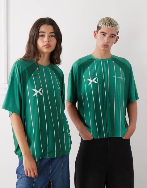 COLLUSION Unisex football top t-shirt in green - view 1