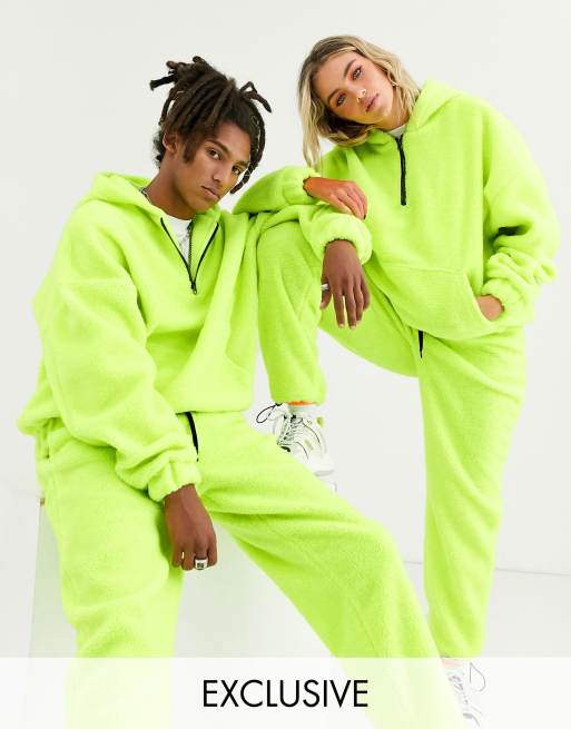 COLLUSION – Unisex – Joggers och huvtröja med teddymaterial i neon, 3 av 3
