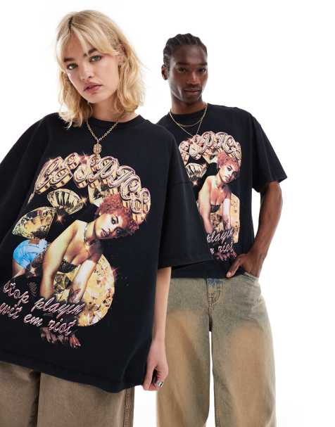 COLLUSION Unisex ICE SPICE license music festival skate t-shirt in black with Print - view 1