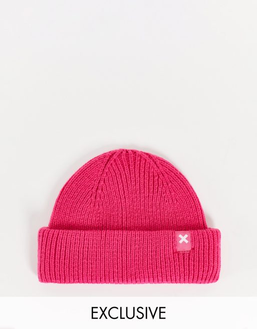 COLLUSION Unisex – Jaskraworóżowa czapka beanie typu fisherman z logo