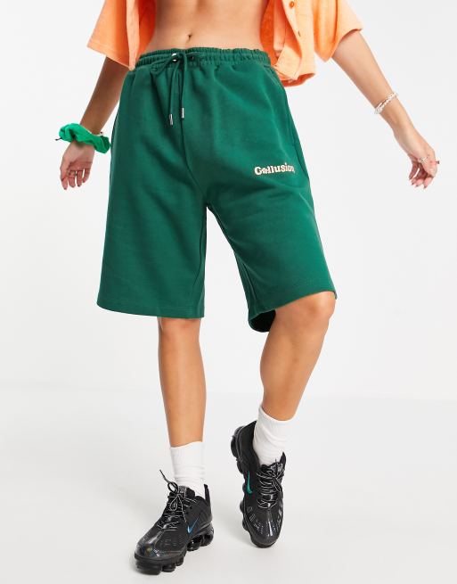 COLLUSION Unisex – Kakigröna shorts i oversize med logga, del av set, 4 av 4