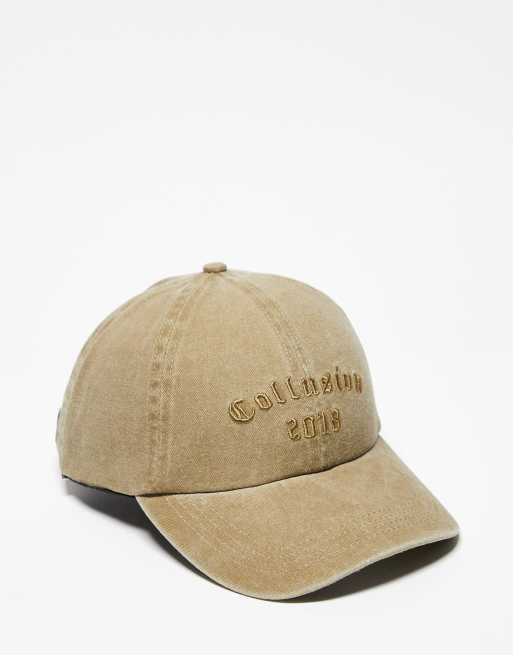 COLLUSION Unisex – Kappe in verwaschenem Steinbeige mit farblich abgestimmtem College-Markenlogo