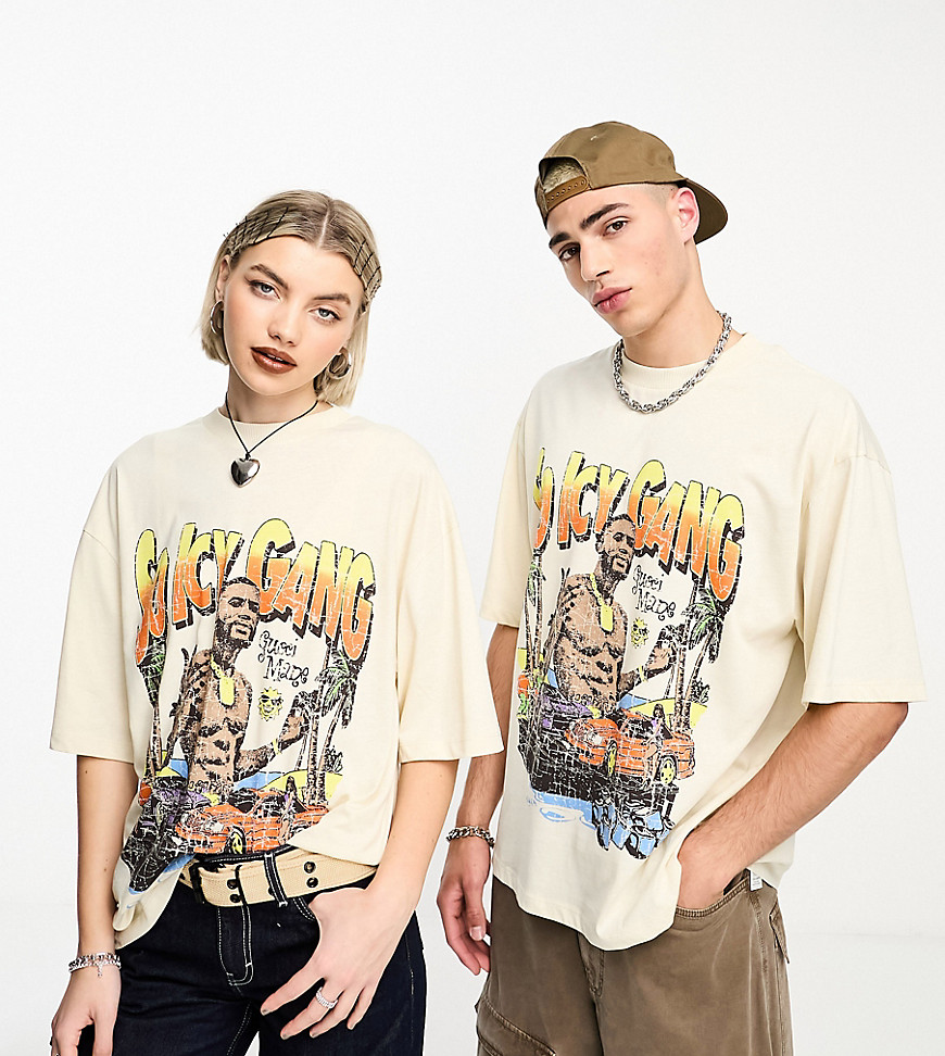 COLLUSION Unisex license t-shirt with Gucci Mane print in off white