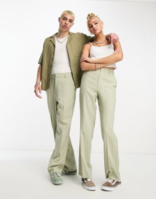 COLLUSION Unisex linen slouchy straight leg trouser in light green