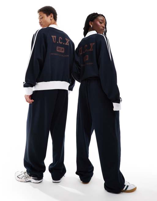 COLLUSION Unisex – Locker geschnittene Jogginghose in Marineblau und Braun, Kombiteil, 3 von 4