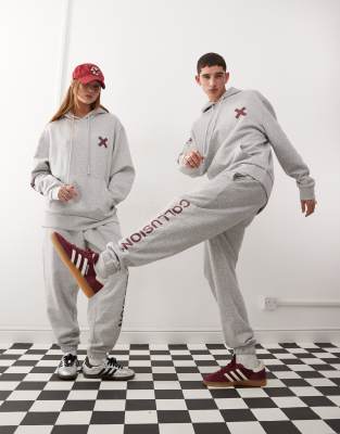 Unisex logo sweatpants in heather gray with burgundy print