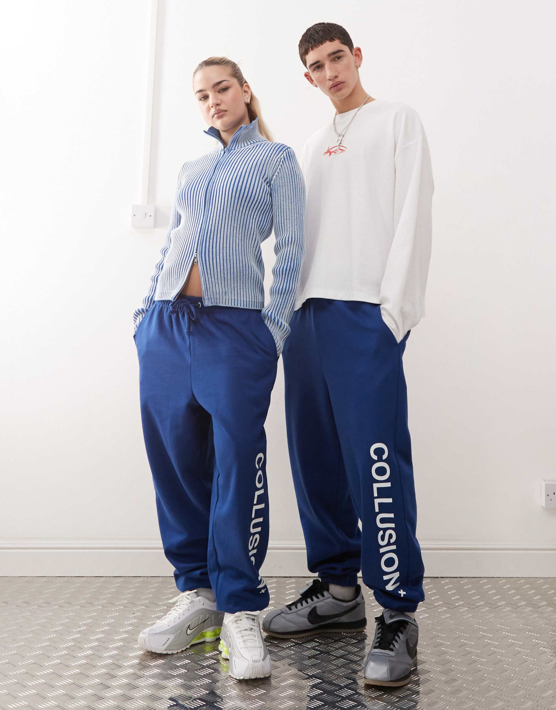 collusion unisex logo sweatpants in navy