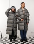 [Collusion] COLLUSION Unisex longline washed puffer in khaki-Green L Khaki