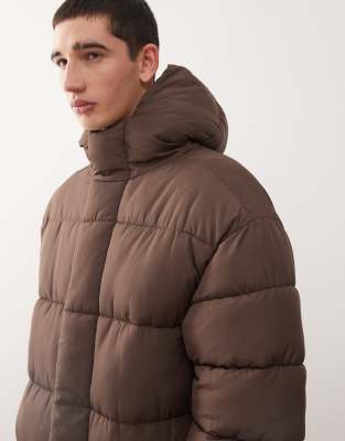 Collusion Unisex Maxi Puffer Coat In Brown