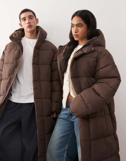 COLLUSION Unisex maxi puffer coat in chocolate brown