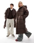 [Collusion] COLLUSION Unisex maxi puffer jacket with hood in brown-Green M Brown