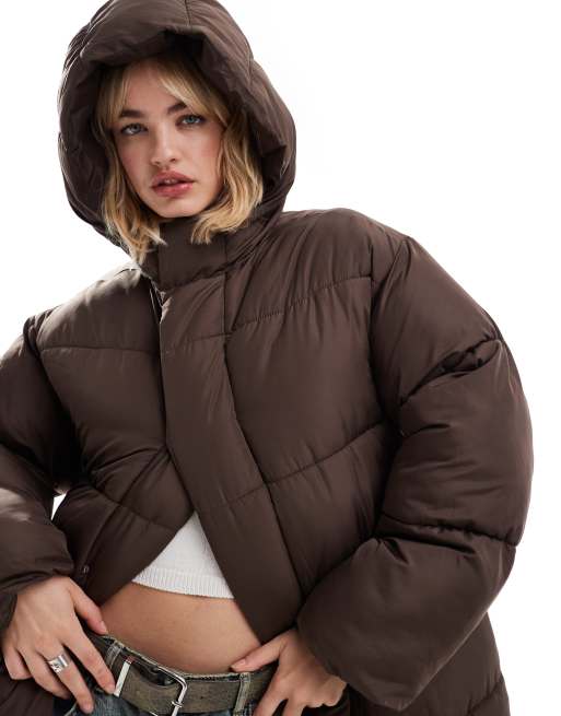 COLLUSION Unisex maxi puffer jacket with hood in brown | ASOS