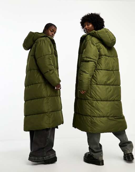 COLLUSION Unisex maxi puffer jacket with hood in dark green