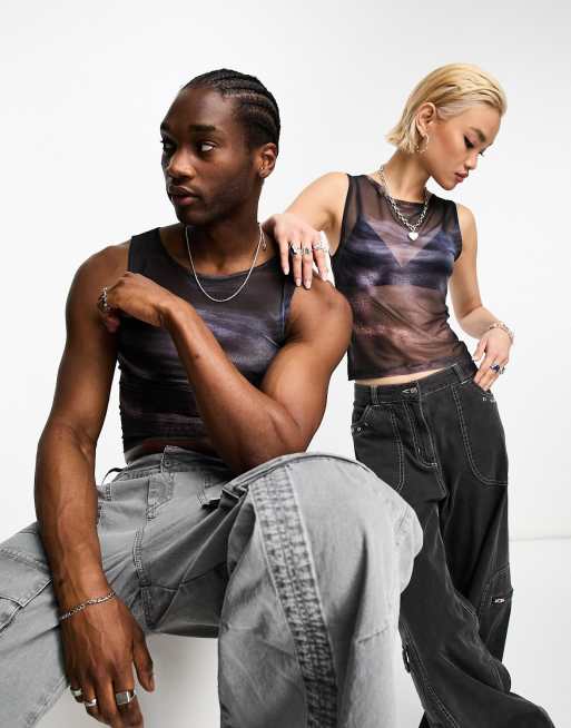 COLLUSION Unisex mesh photographic face print singlet in multi