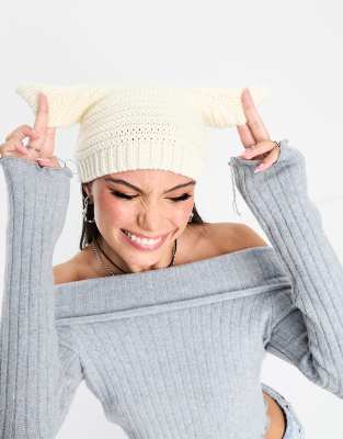 Collusion Unisex Novelty Beanie With Ears In Ecru-white