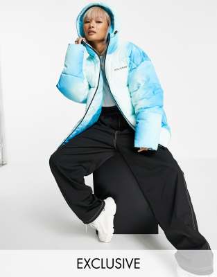 COLLUSION Unisex ombre print submarine puffer jacket in blue | ASOS