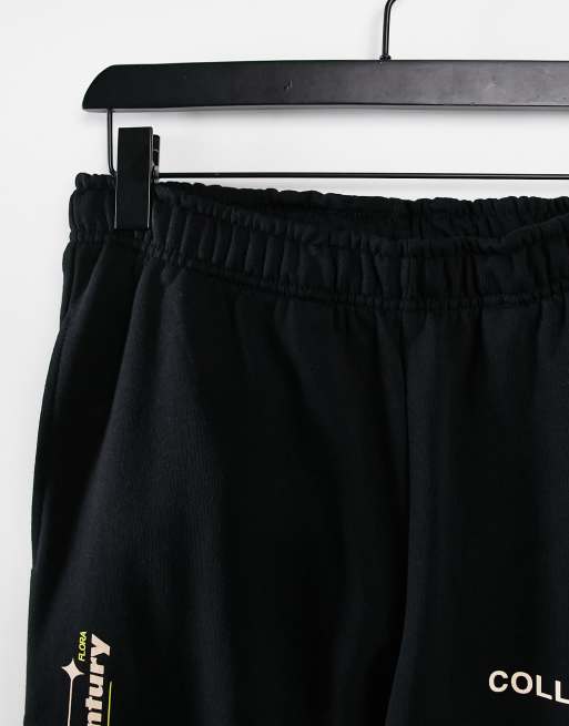 COLLUSION Unisex oversized coordinating sweatpants with print in black, 3 of 4