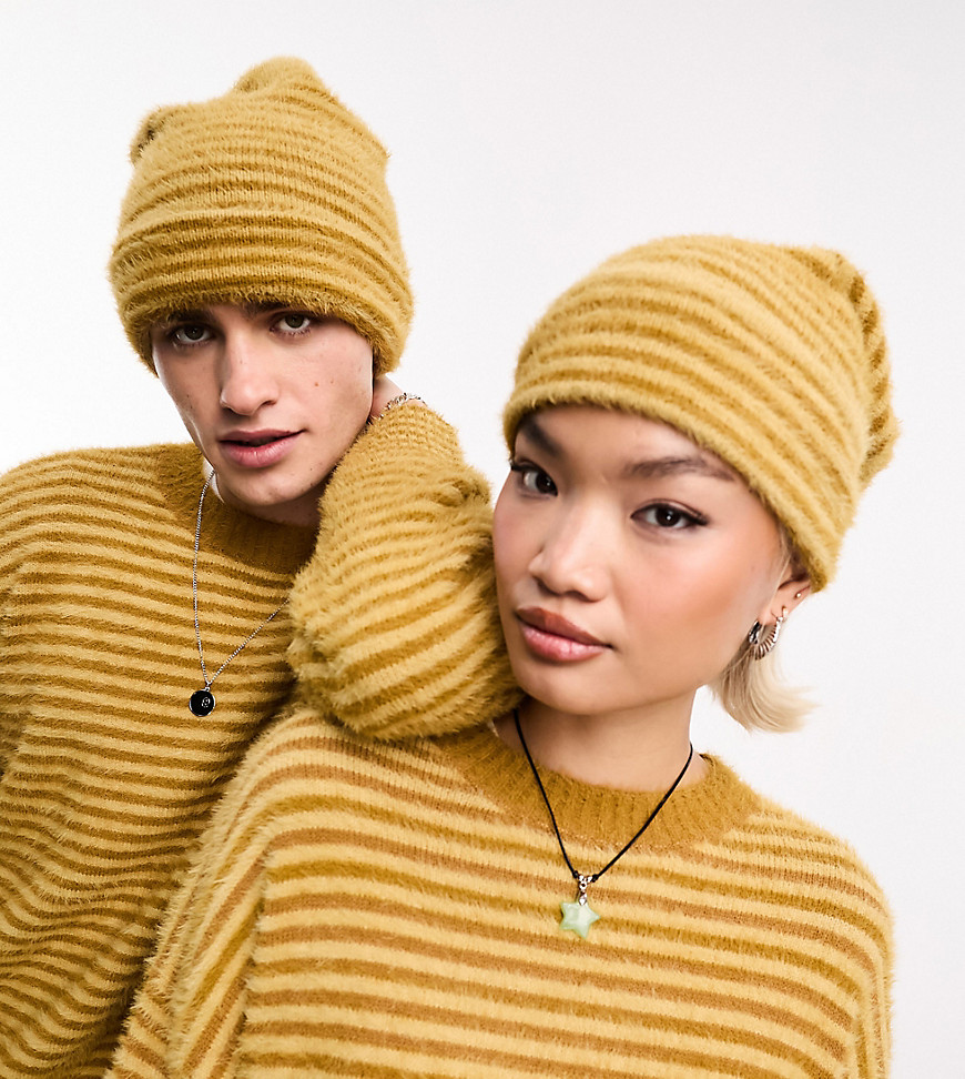 COLLUSION Unisex oversized fluffy beanie in mustard stripe-Yellow