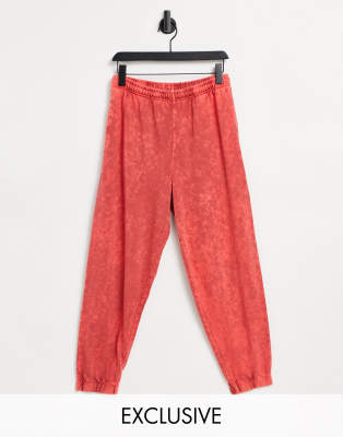 COLLUSION Unisex oversized sweatpants in red stone wash set