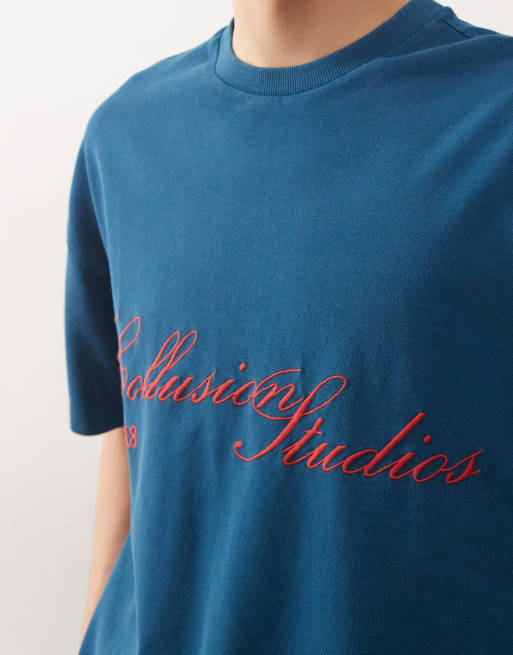COLLUSION - Unisex - Premium - Forvasket marineblå T-shirt i piqué med broderi, 3 af 4