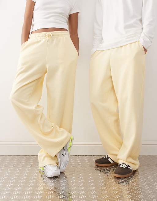 COLLUSION Unisex relaxed joggers in butter yellow, 4 of 4