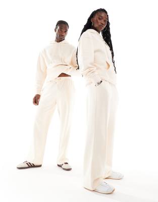 Collusion COLLUSION Unisex relaxed skate joggers co-ord in ecru-White