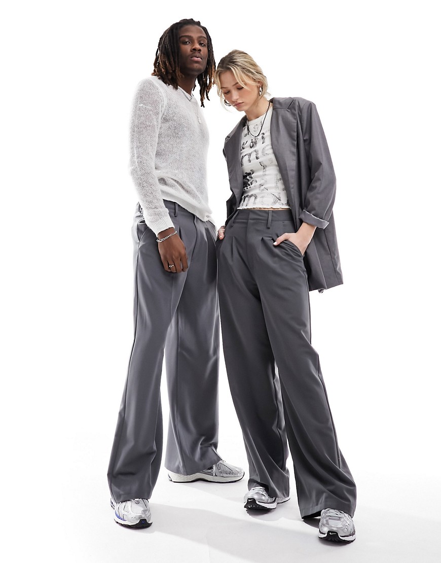 Unisex relaxed tailored pants in gray