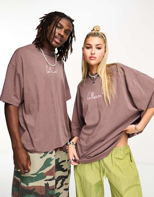 COLLUSION Unisex scribble photo back print t-shirt in brown