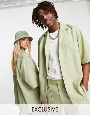 COLLUSION Unisex short sleeve boxy shirt co-ord in green