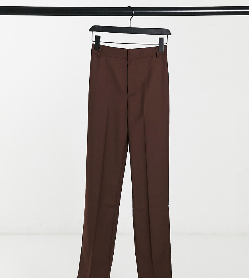 COLLUSION Unisex straight leg pant in chocolate brown