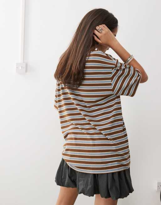 COLLUSION Unisex t-shirt in brown stripe, 3 of 4