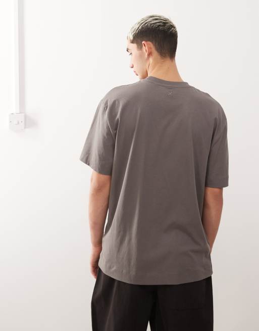 COLLUSION Unisex t-shirt in charcoal, 4 of 4