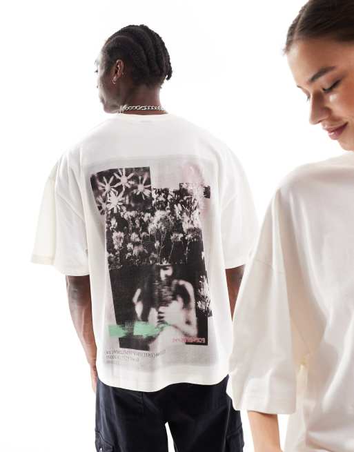 COLLUSION Unisex - T-shirt met fotografische bloemenprint in ecru wassing