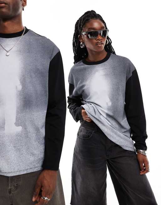 COLLUSION Unisex - T-shirt met lange mouwen en vervormde fotoprint