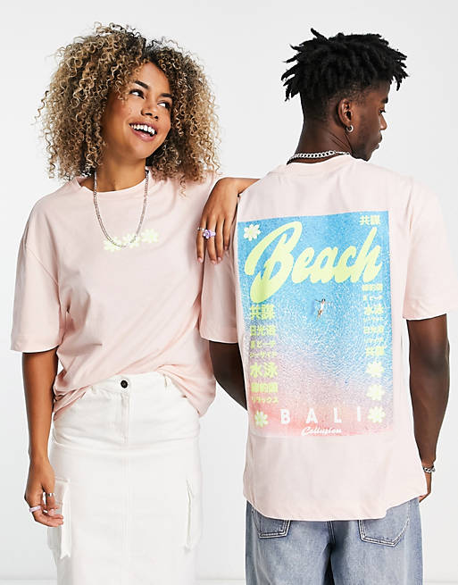 COLLUSION Unisex t-shirt with beach print in light pink