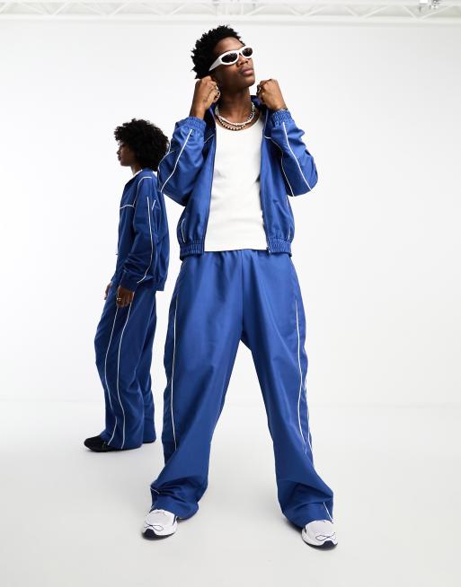 Blue store jogger outfits