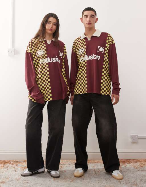 COLLUSION – Unisex – Vinröd och rutig fotbollströja med långa ärmar, 3 av 4