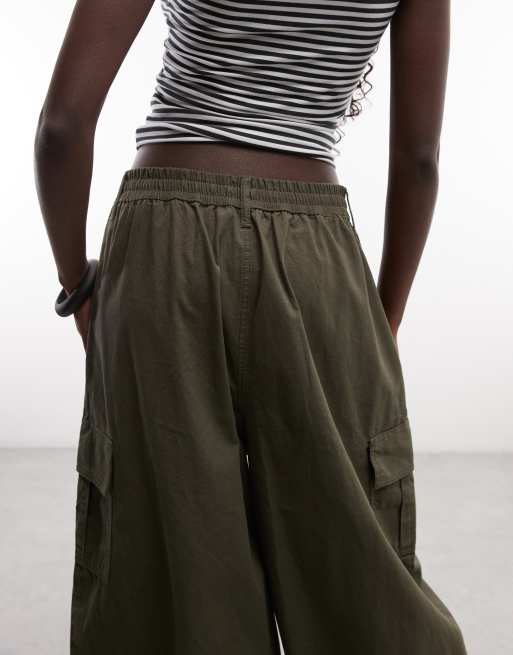 COLLUSION utility cargo-byxor med fickor och baggy passform i khaki, 5 av 5
