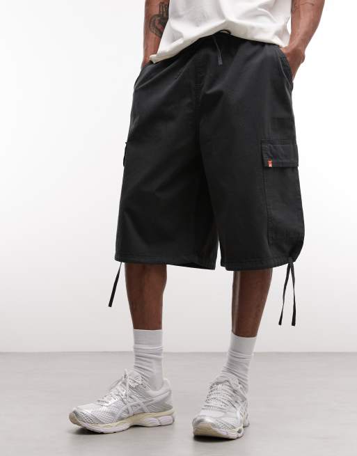 COLLUSION utility short in black, 2 of 5