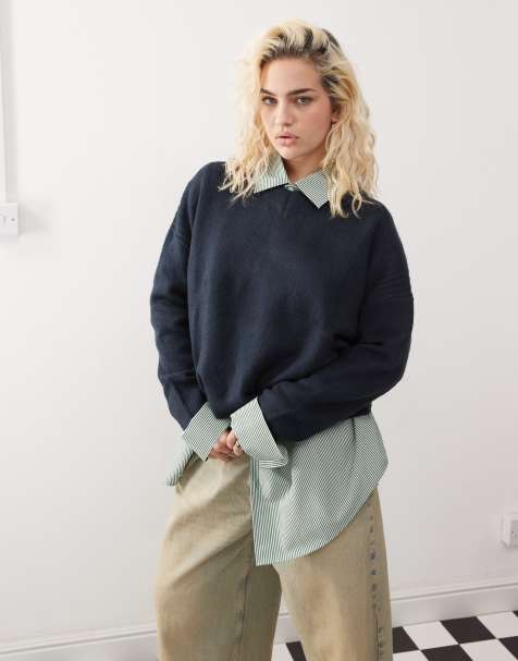 COLLUSION v neck meet and greet jumper with arm rib in navy