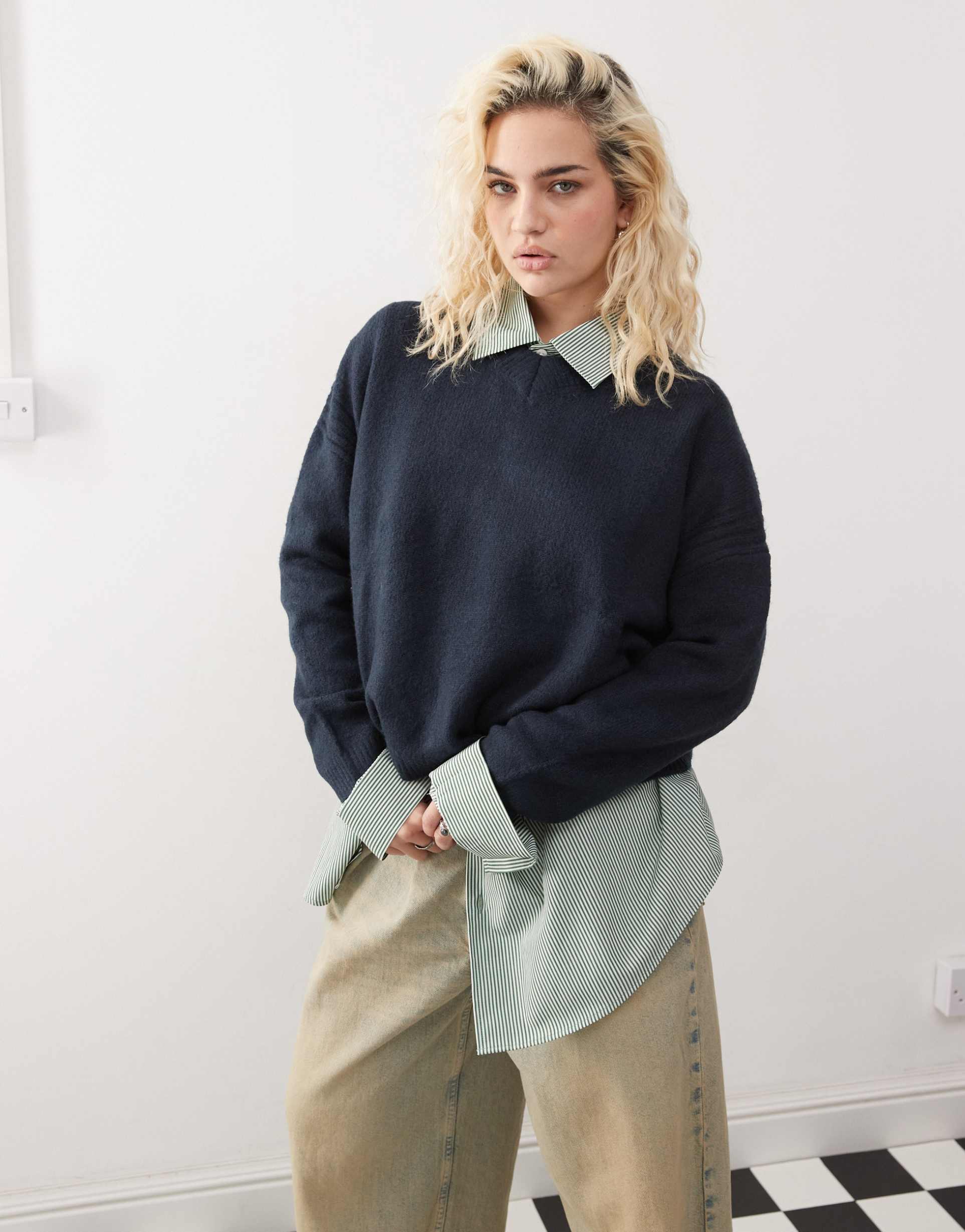 collusion v neck meet and greet sweater with arm rib in navy