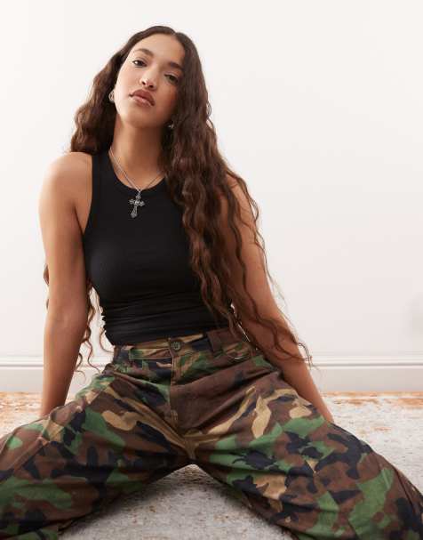 COLLUSION vest in black - view 1