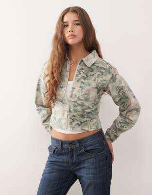 COLLUSION - Veste en jean ajustée style années 90 avec imprimé camouflage-Multicolore