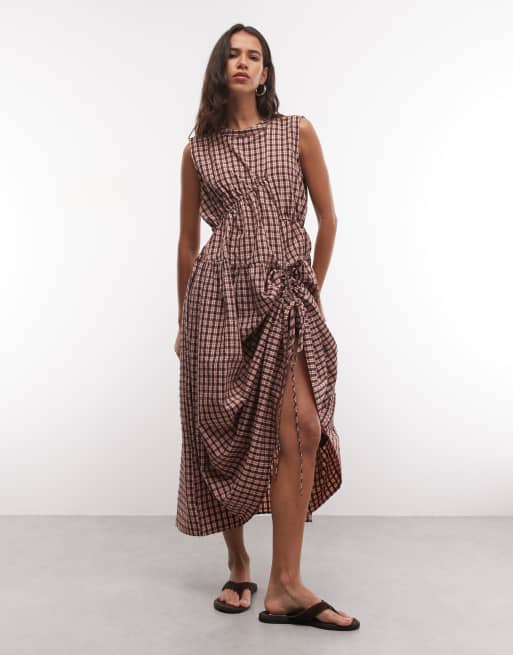 COLLUSION vestito maxi con dettaglio a canale a quadri bordeaux e rosa