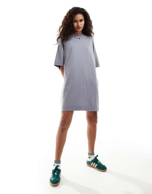 COLLUSION - Vestito t-shirt blu slavato