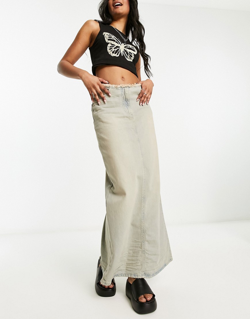COLLUSION vintage crease detail denim maxi skirt in light dirty wash-Neutral