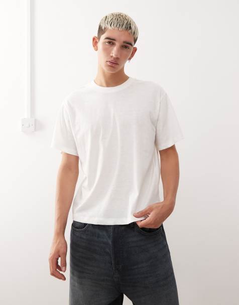 COLLUSION – Vit, texturerad t-shirt med smal passform - view 1