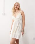 [Collusion] COLLUSION volume frill hem cami strap mini dress in white 16 WHITE