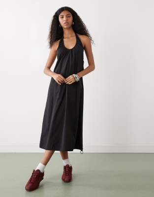 Voluminöses, gerafftes Neckholder-Midikleid aus Nylon in Schwarz-Brown Brown 36