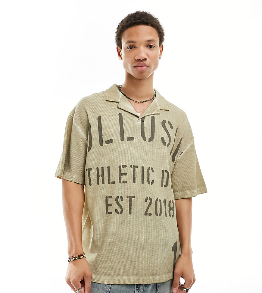 COLLUSION waffle textured polo with graphic front t-shirt in khaki-Green